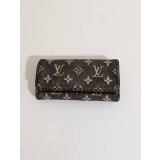 LOUIS VUITTON ミュルティクレ4モノグラムミニ612