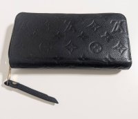 LOUIS VUITTON ジッピー　長財布アンプラント640