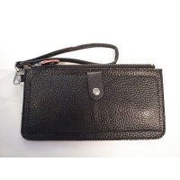 ストラップ付き長財布　ブラック　131