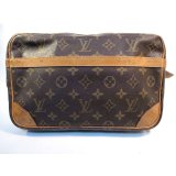 LOUIS VUITTON モノグラム セカンドバック　250