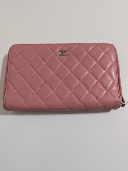 画像1: CHANELラウンドファスナー長財布ラムスキン651 (1)