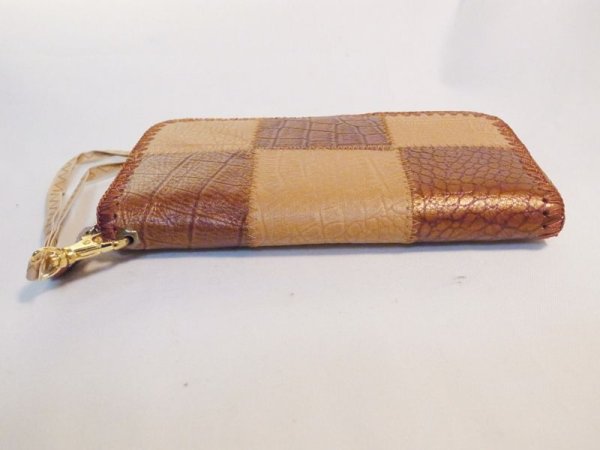 画像3: ストラップ付きラウンドファスナー長財布 パッチワーク A 166 (3)