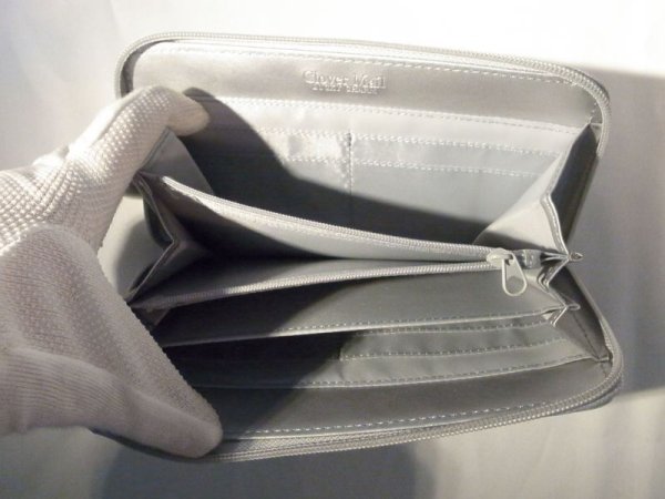 画像4: ラウンドファスナー長財布 シルバー 421 (4)