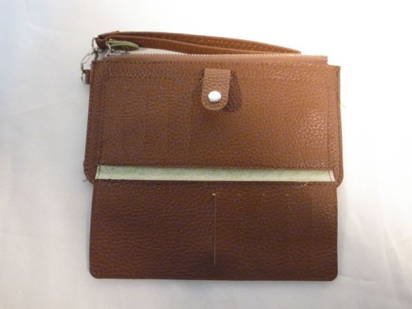 画像4: ストラップ付き長財布　キャメル　516 (4)